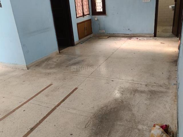 2 BHK Apartment in Patparganj for resale New Delhi. The reference number is 21087396