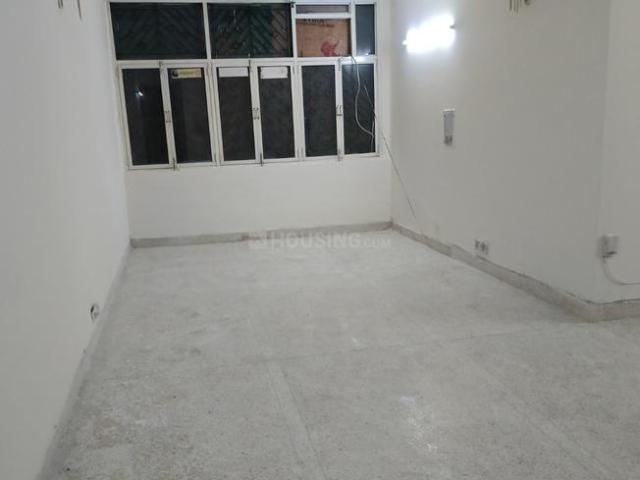 2 BHK Apartment in Patparganj for resale New Delhi. The reference number is 21087455