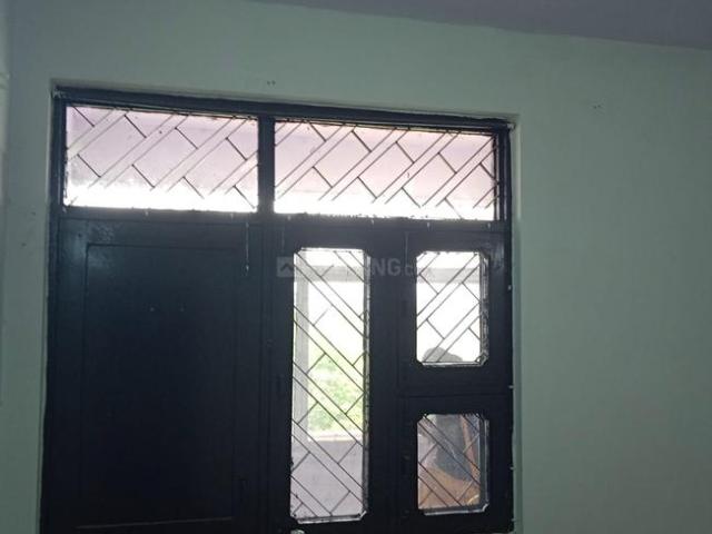 2 BHK Apartment in Patparganj for resale New Delhi. The reference number is 21014787