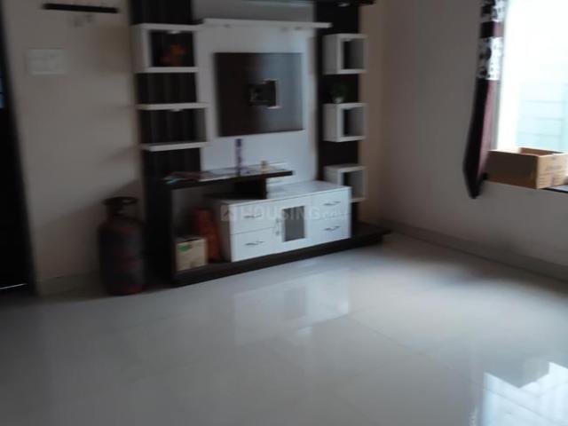 2 BHK Apartment in Patrakar Nagar for rent Sangli. The reference number is 20526671