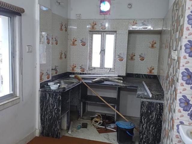 2 BHK Apartment in Patuli for rent Kolkata. The reference number is 20742459