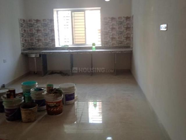 2 BHK Apartment in Patuli for rent Kolkata. The reference number is 20326929