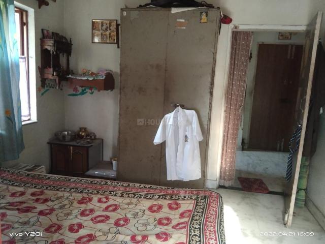 2 BHK Apartment in Patuli for rent Kolkata. The reference number is 8942272