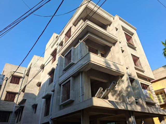 2 BHK Apartment in Patuli for resale Kolkata. The reference number is 18858432