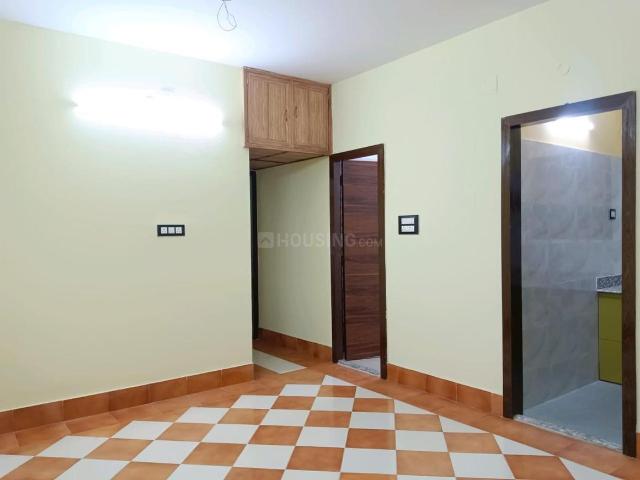 2 BHK Apartment in Patuli for resale Kolkata. The reference number is 19931193