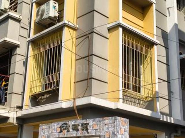 2 BHK Apartment in Patuli for resale Kolkata. The reference number is 20266114