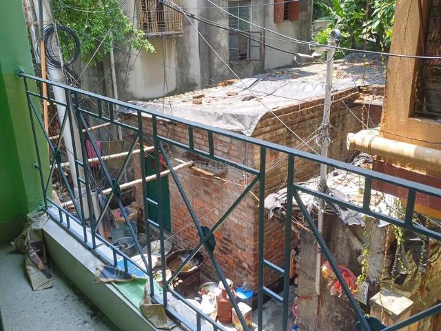 2 BHK Apartment in Patuli for resale Kolkata. The reference number is 20220806
