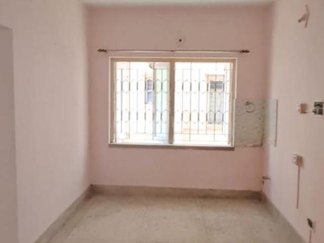 2 BHK Apartment in Patuli for resale Kolkata. The reference number is 20821295