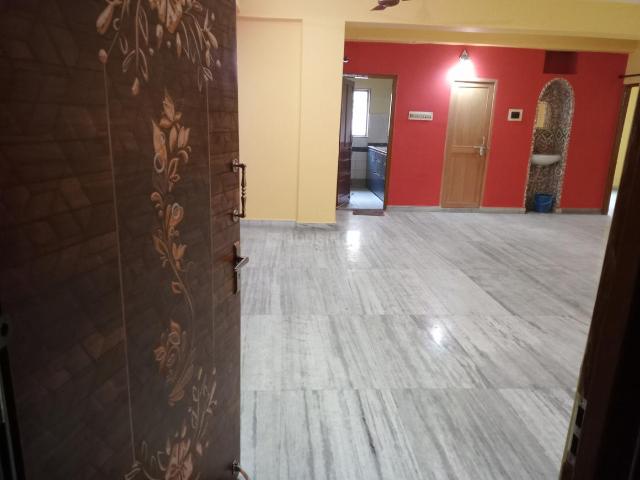 2 BHK Apartment in Patuli for resale Kolkata. The reference number is 21203126