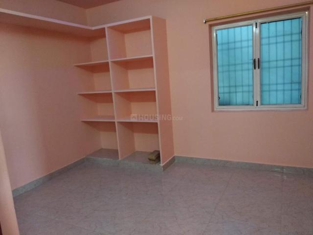 2 BHK Apartment in Payakapuram for rent Vijayawada. The reference number is 21231114
