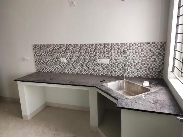 2 BHK Apartment in Pazhavanthangal for resale Chennai. The reference number is 17214491