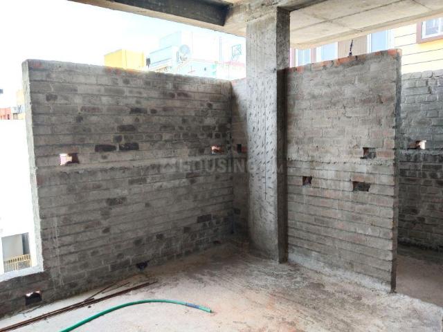 2 BHK Apartment in Padi for resale Chennai. The reference number is 19117010