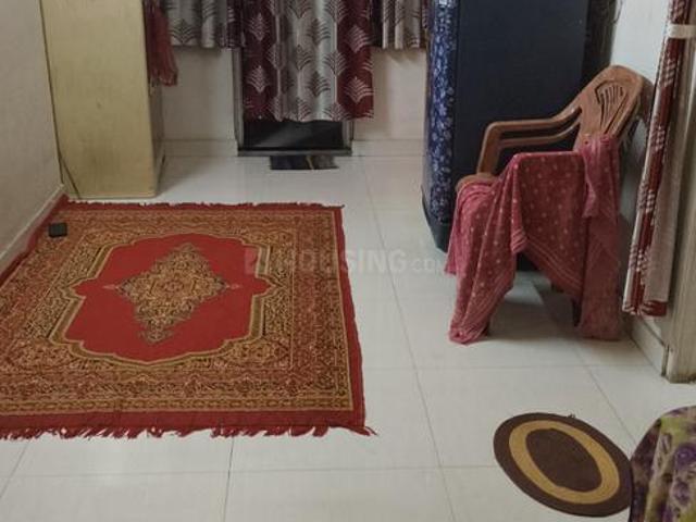2 BHK Apartment in Paikpara for resale Kolkata. The reference number is 17800737