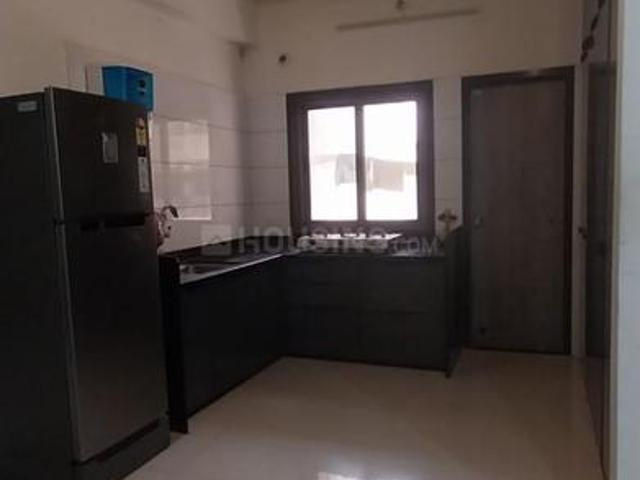 2 BHK Apartment in Pal for rent Surat. The reference number is 19982536