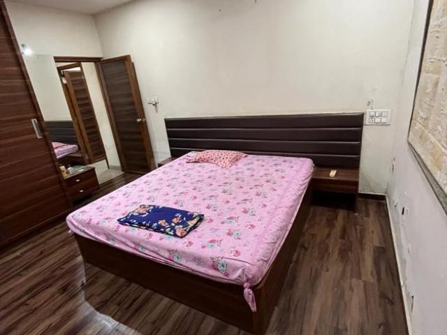 2 BHK Apartment in Pal for rent Surat. The reference number is 20617747