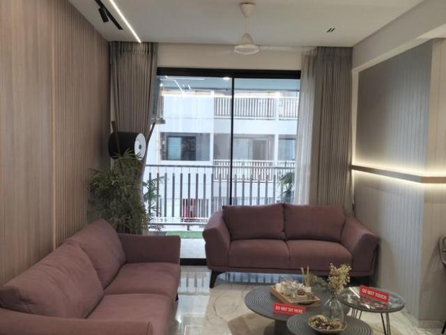 2 BHK Apartment in Pal for resale Surat. The reference number is 21100641