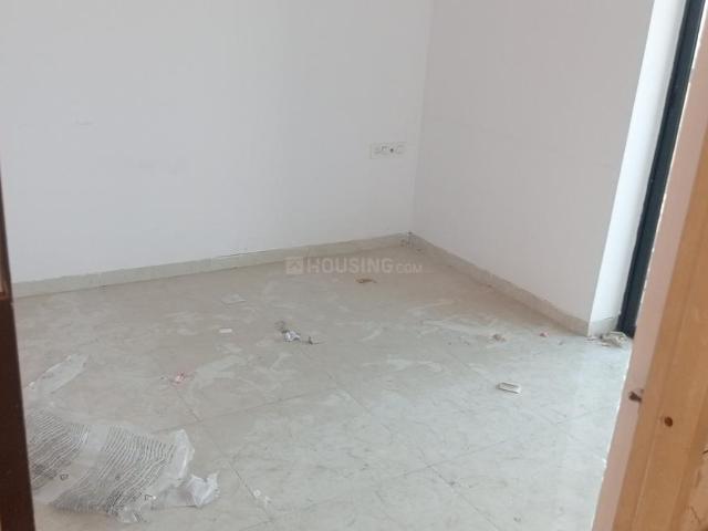 2 BHK Apartment in Pal Gam for rent Surat. The reference number is 18760153