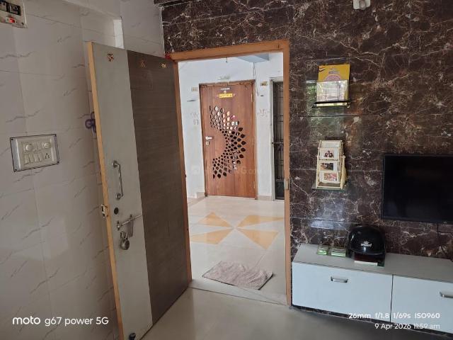 2 BHK Apartment in Pal Gam for rent Surat. The reference number is 19891398