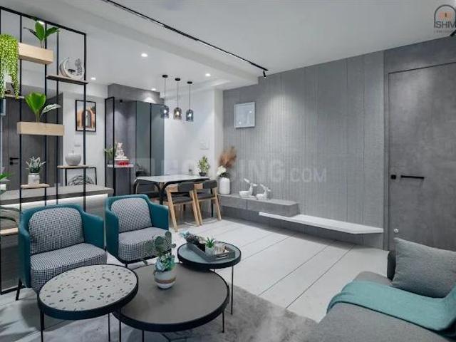 2 BHK Apartment in Pal Gam for resale Surat. The reference number is 20384375