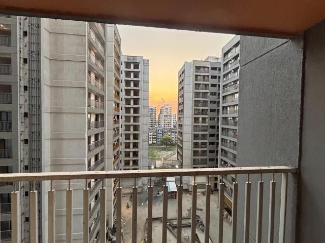 2 BHK Apartment in Pal Gam for resale Surat. The reference number is 21078953