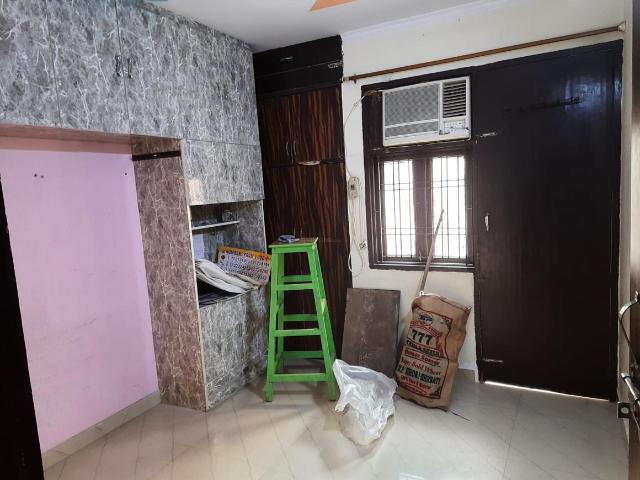 2 BHK Apartment in Palam for resale New Delhi. The reference number is 11029401