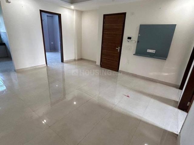 2 BHK Apartment in Palam Vihar Extension for rent Gurgaon. The reference number is 19981164