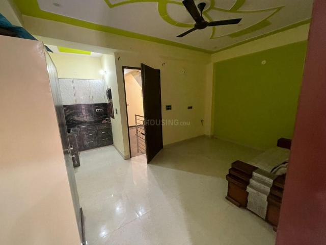 2 BHK Apartment in Palam Vihar Extension for rent Gurgaon. The reference number is 20305097
