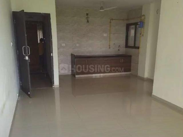 2 BHK Apartment in Palanpur for rent Surat. The reference number is 18899703