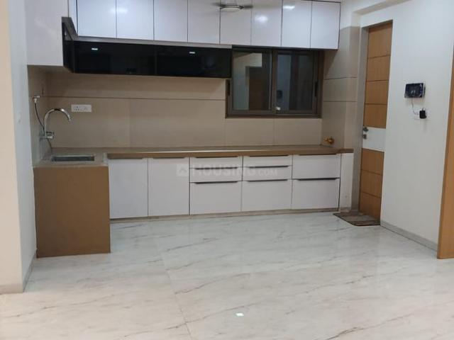 2 BHK Apartment in Palanpur for rent Surat. The reference number is 20510304