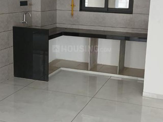 2 BHK Apartment in Palanpur for rent Surat. The reference number is 20974588