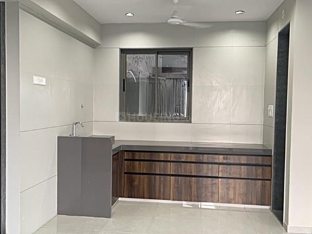 2 BHK Apartment in Palanpur for resale Surat. The reference number is 18489294