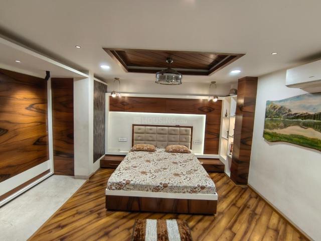 2 BHK Apartment in Palasia for rent Indore. The reference number is 21169405