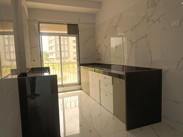 2 BHK Apartment in Palghar for resale Mumbai. The reference number is 17945583