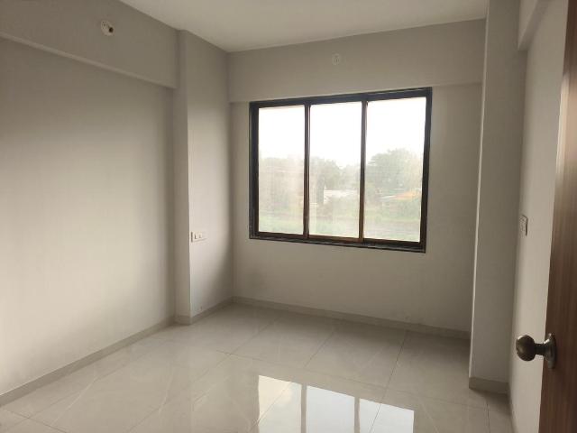 2 BHK Apartment in Palghar for resale Mumbai. The reference number is 20051413