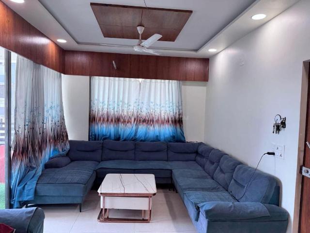 2 BHK Apartment in Paldi for rent Ahmedabad. The reference number is 16771134