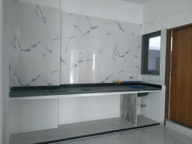 2 BHK Apartment in Paldi for rent Ahmedabad. The reference number is 18947809