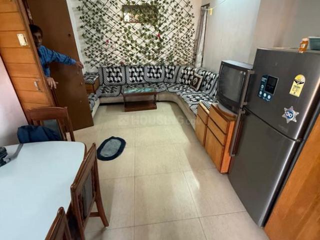 2 BHK Apartment in Paldi for rent Ahmedabad. The reference number is 19472180