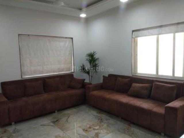 2 BHK Apartment in Paldi for rent Ahmedabad. The reference number is 19936396