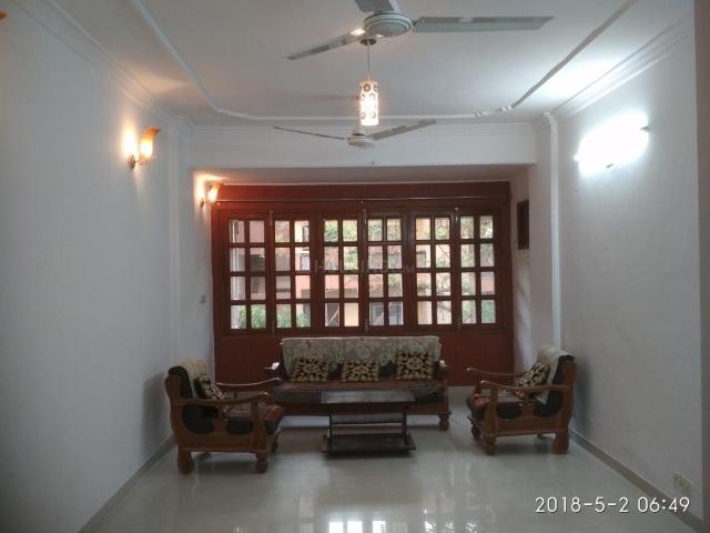 2 BHK Apartment in Paldi for rent Ahmedabad. The reference number is 20696994