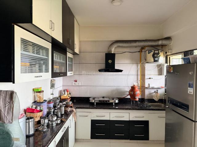 2 BHK Apartment in Paldi for rent Ahmedabad. The reference number is 21212335