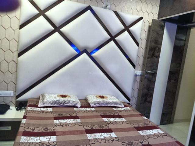 2 BHK Apartment in Paldi for resale Ahmedabad. The reference number is 20318257