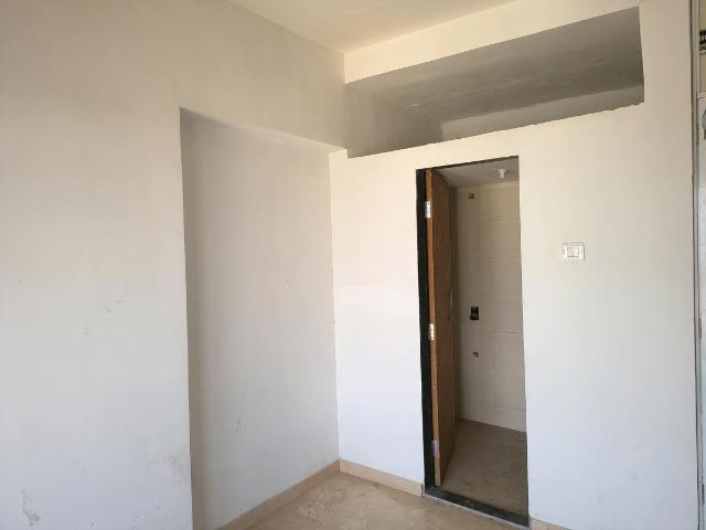 2 BHK Apartment in Pali Hill for rent Mumbai. The reference number is 19620415