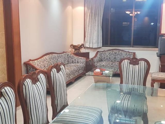 2 BHK Apartment in Pali Hill for rent Mumbai. The reference number is 21363949