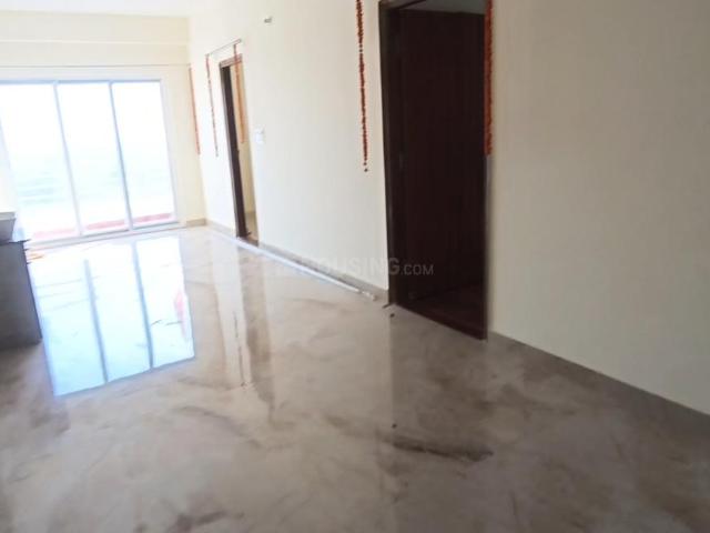 2 BHK Apartment in Pandeypur for rent Varanasi. The reference number is 20893071