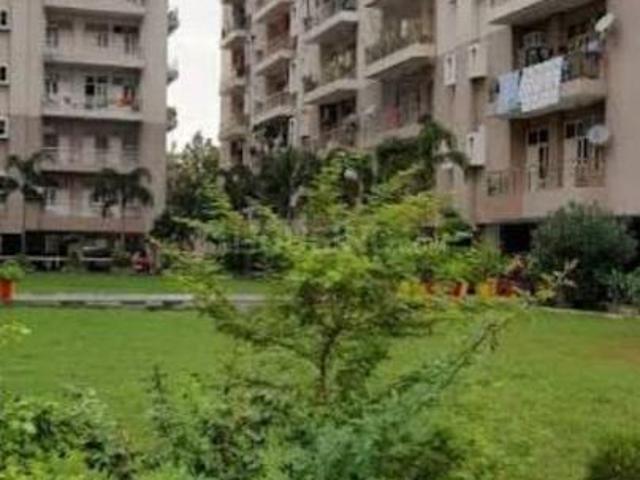 2 BHK Apartment in Pandeypur for rent Varanasi. The reference number is 21137859