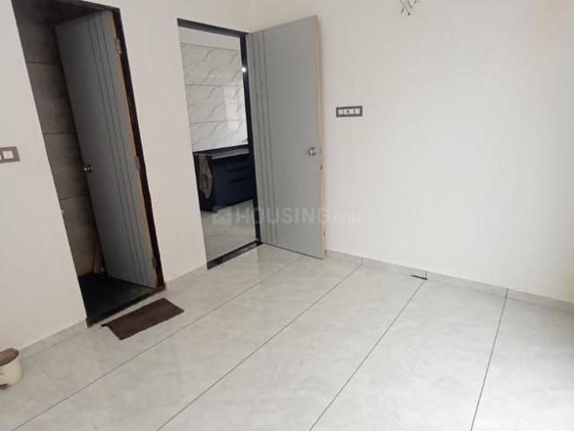2 BHK Apartment in Pankaj Nagar for rent Surat. The reference number is 18177607