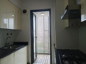 2 BHK Apartment in Parel for rent Mumbai. The reference number is 17702182
