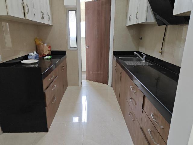 2 BHK Apartment in Parel for rent Mumbai. The reference number is 17954622