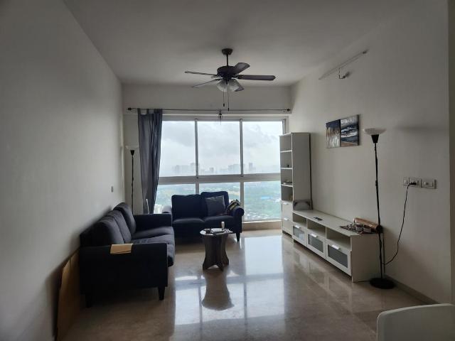 2 BHK Apartment in Parel for rent Mumbai. The reference number is 18661617