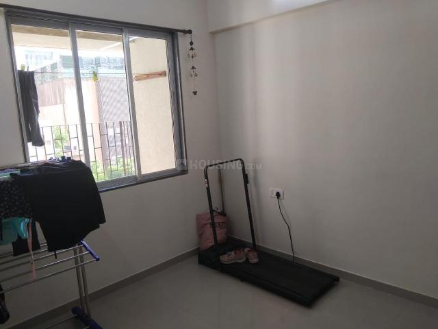 2 BHK Apartment in Parel for rent Mumbai. The reference number is 18941421